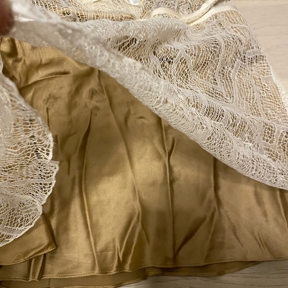 Diane Vin Furstenberg Silk and Lace Sleeveless top - Picture 5 of 7